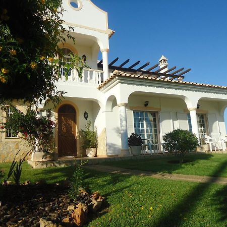 Vivenda L'Olivier Bed & Breakfast กัวเตย์รา ภายนอก รูปภาพ